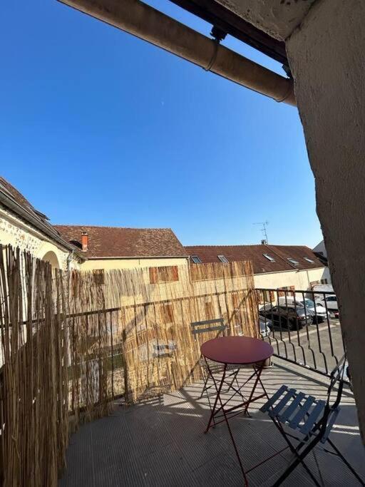 Appartement Plein De Charme Coignières Exterior foto